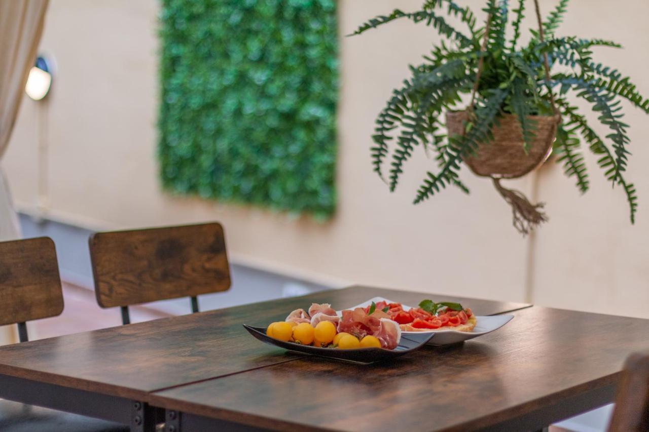 Wine Apartments Florence Vernaccia ภายนอก รูปภาพ